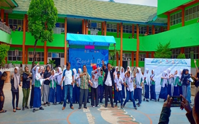 SMPN 3 Makassar Gelar Kegiatan Replikasi dan Roots Day Spentig Anti Bullying